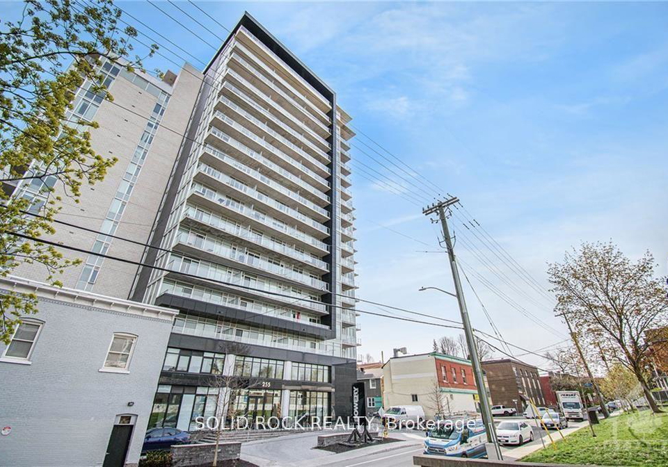 255-bay-street-ottawa-ontario-x13079826