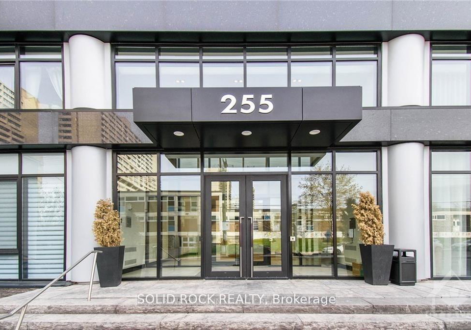 255-bay-street-ottawa-ontario-x13079826