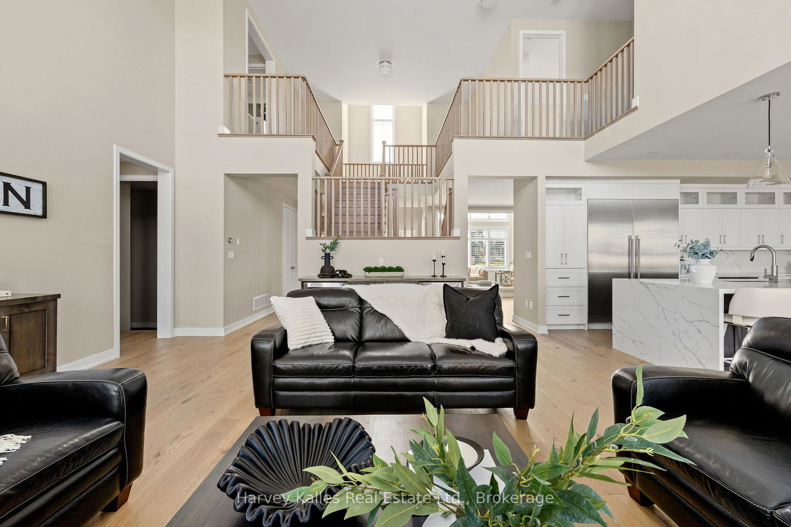 163-springside-crescent-blue-mountains-ontario-x13080076