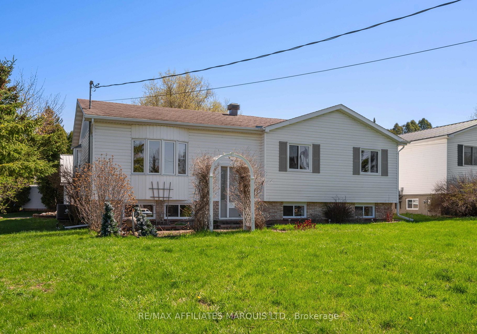3497-bruce-street-south-stormont-ontario-x13080348
