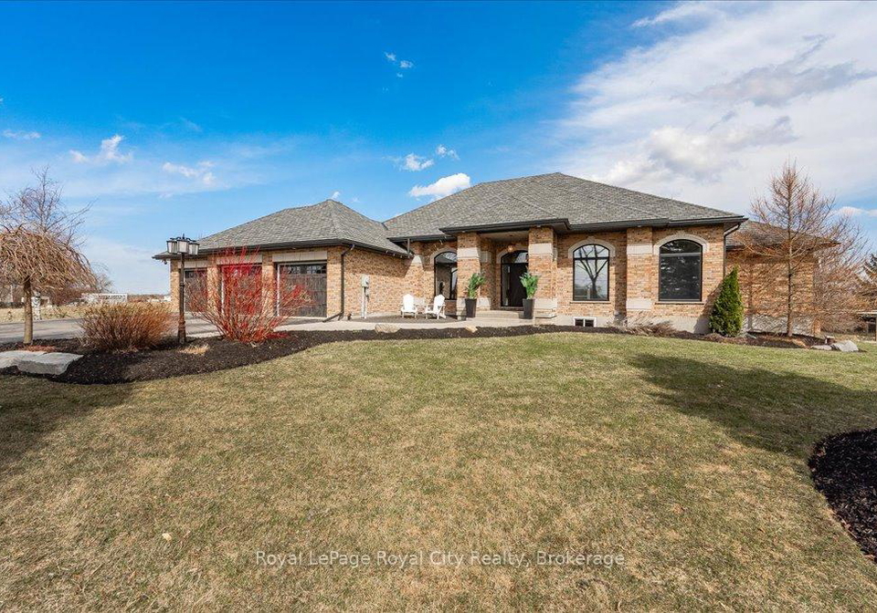 4663-wellington-35-road-puslinch-ontario-x13080532