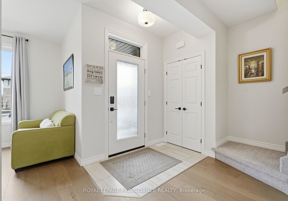 24-riverstone-way-belleville-ontario-x13080680
