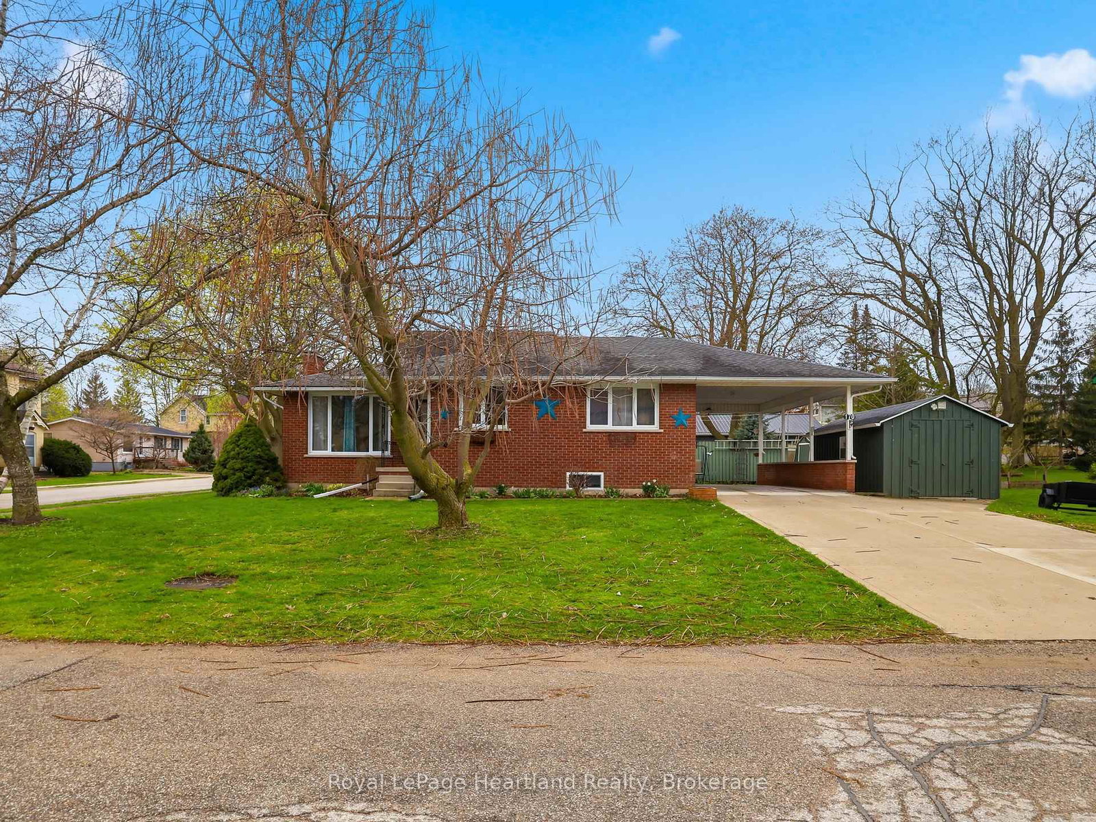170-queen-street-s-minto-ontario-x13080810