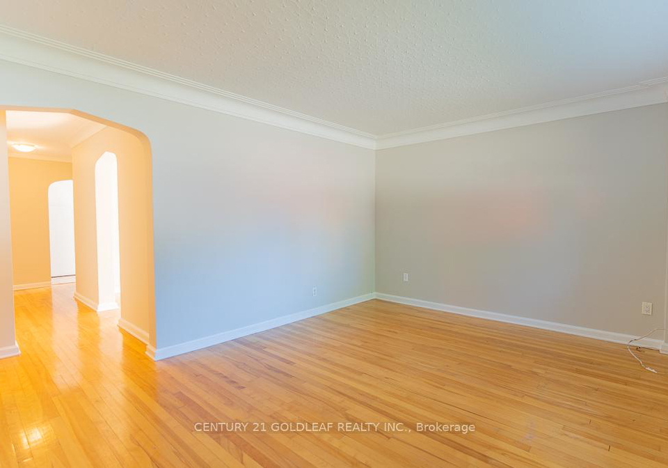 543-kirkwood-avenue-ottawa-ontario-x13080986