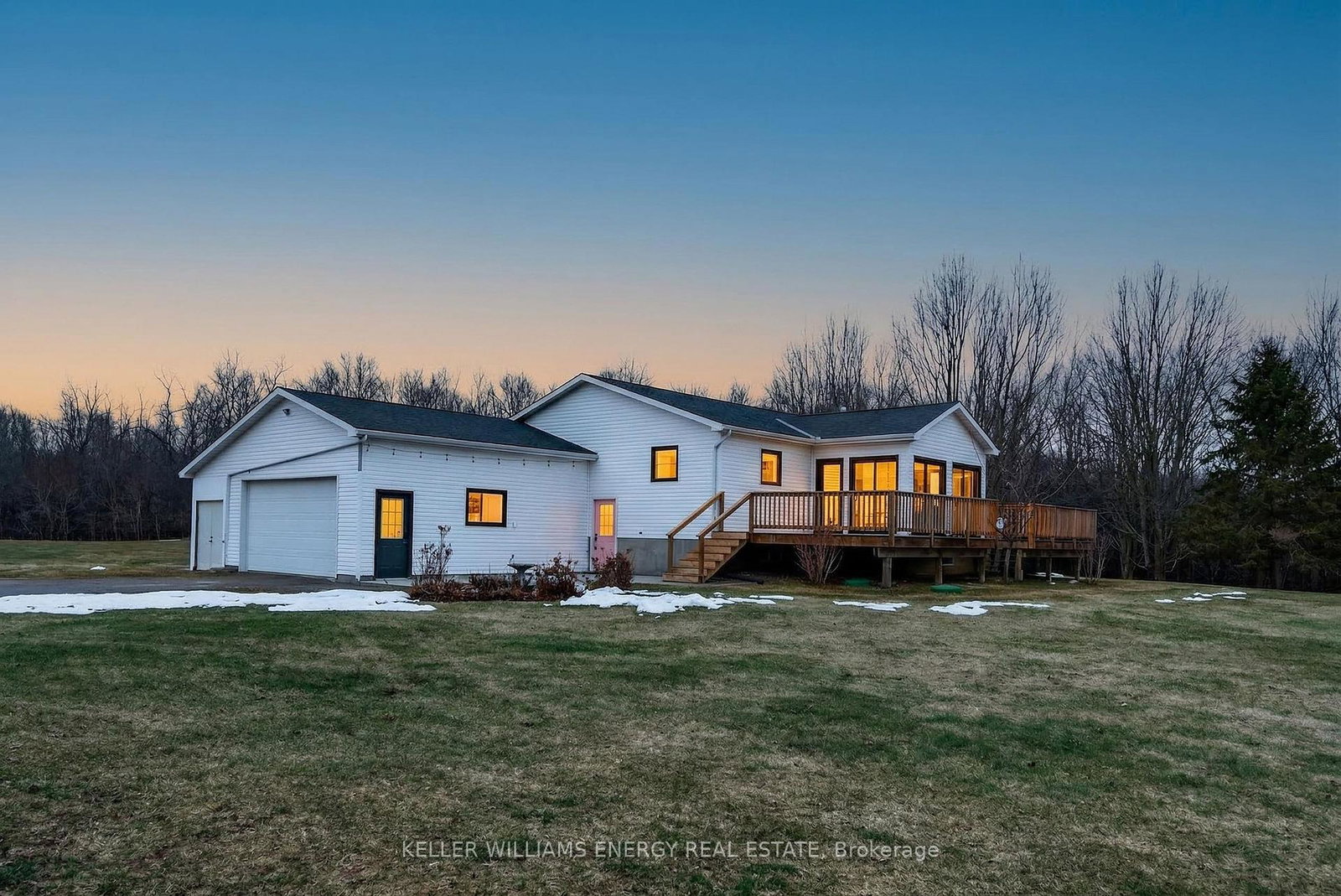 300-hubbs-creek-road-prince-edward-county-ontario-x13081098