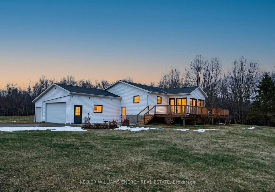 300-hubbs-creek-road-prince-edward-county-ontario-x13081098