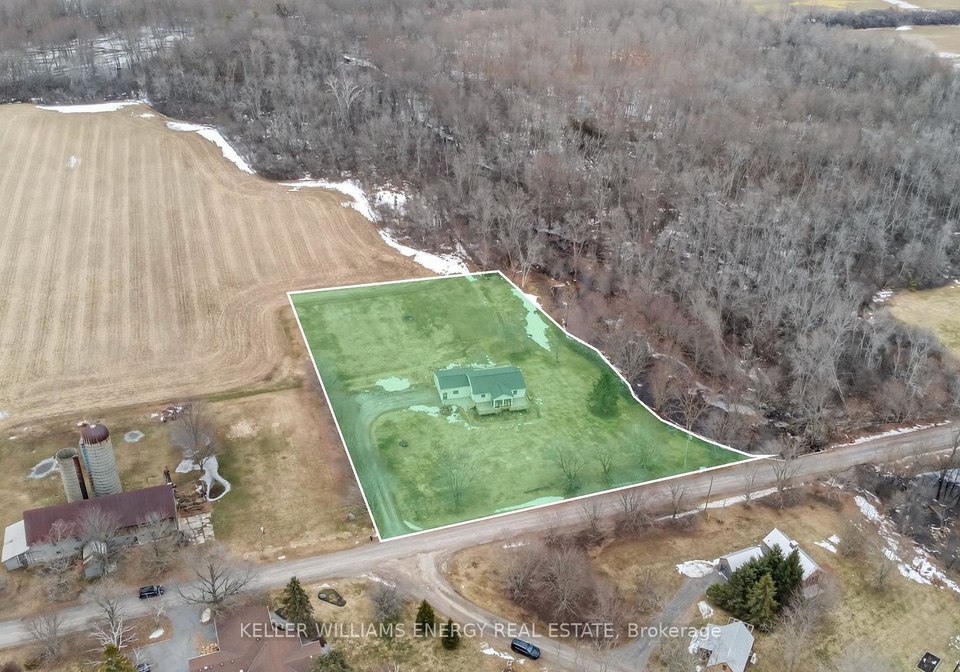 300-hubbs-creek-road-prince-edward-county-ontario-x13081098