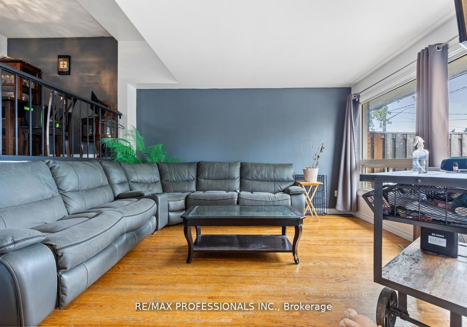 5-viking-court-grimsby-ontario-x13081248