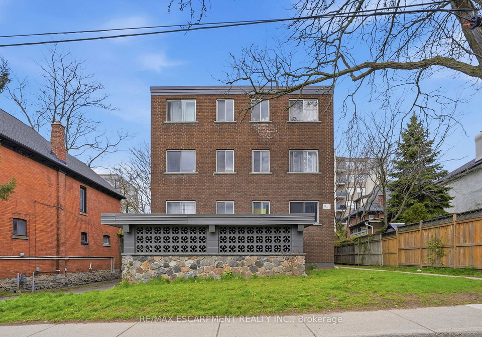 36-ray-street-s-hamilton-ontario-x13081266