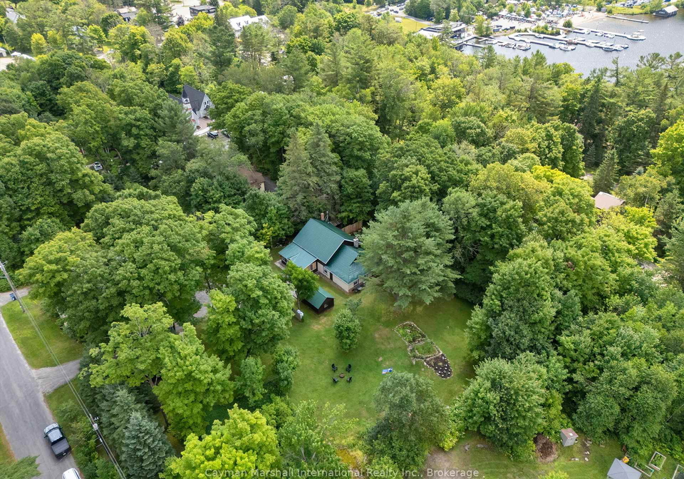15-victoria-street-seguin-ontario-x13081356