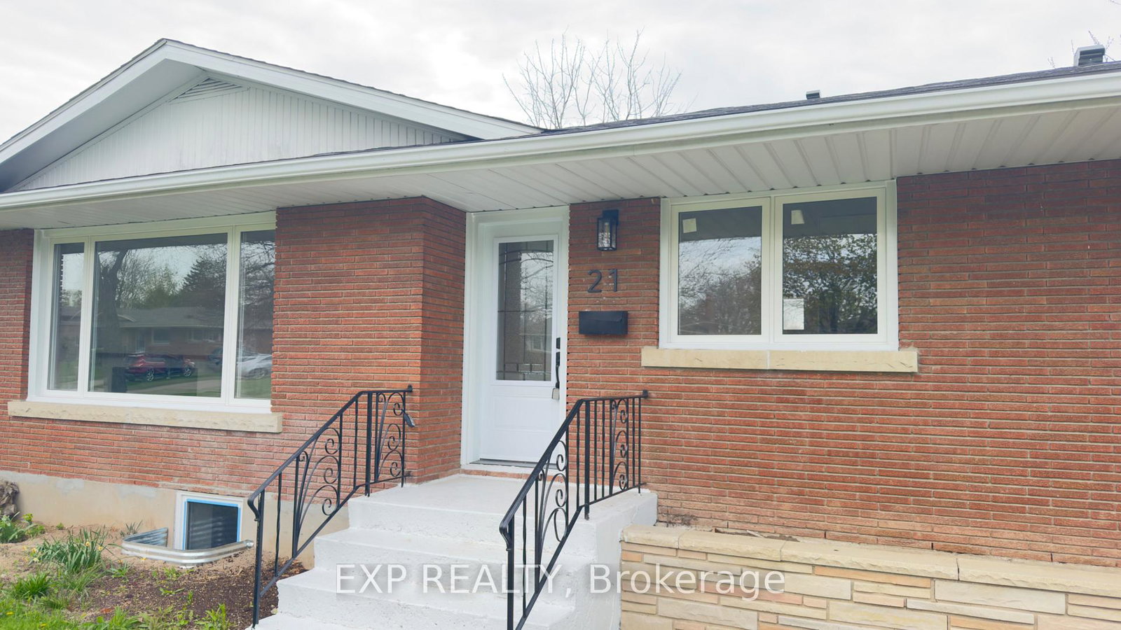 21-clearview-heights-st-catharines-ontario-x13081372