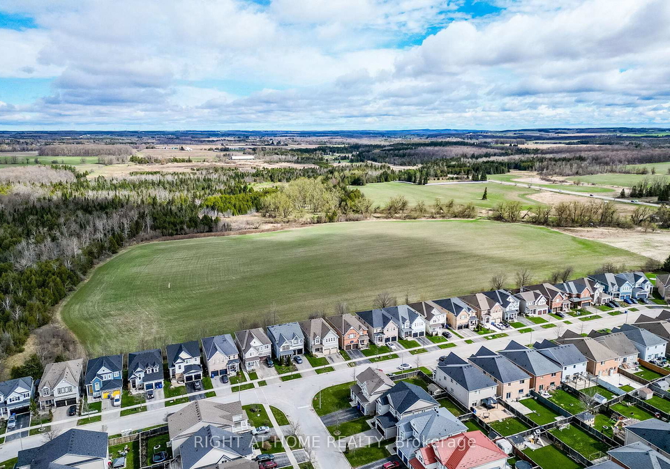 940-oreilly-crescent-shelburne-ontario-x13081394