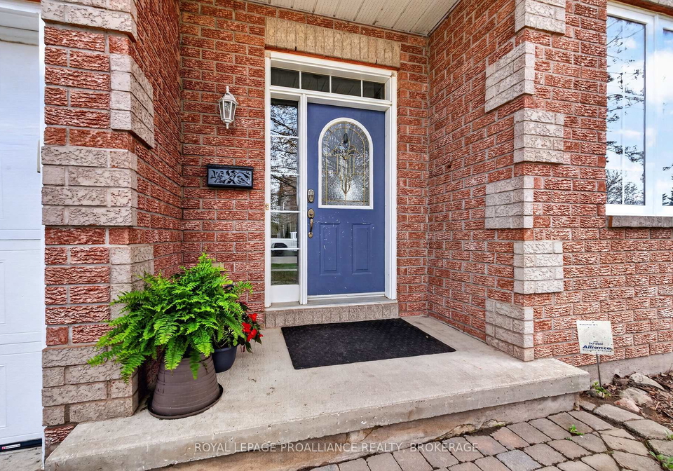 45-biscayne-street-kingston-ontario-x13081438