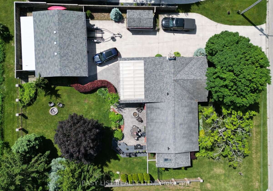 7652-harris-point-drive-plympton-wyoming-ontario-x13081504