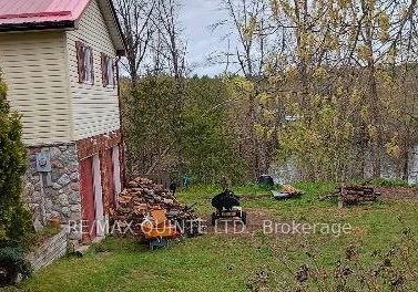 88-price-road-tweed-ontario-x13081520