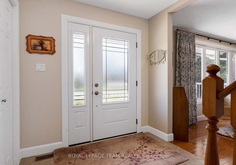 28-cranberry-crescent-north-grenville-ontario-x13081792