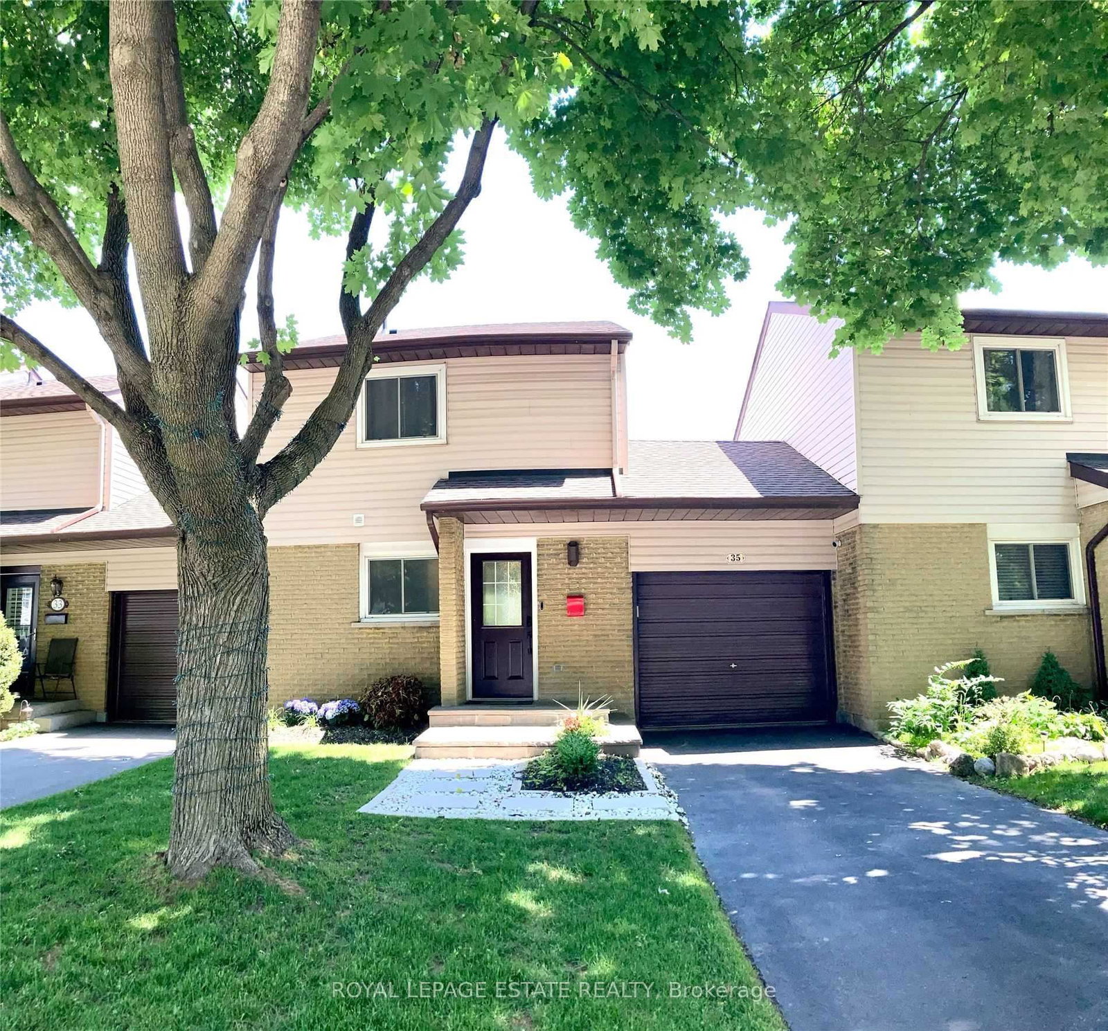 35-queenslea-drive-hamilton-ontario-x13082324