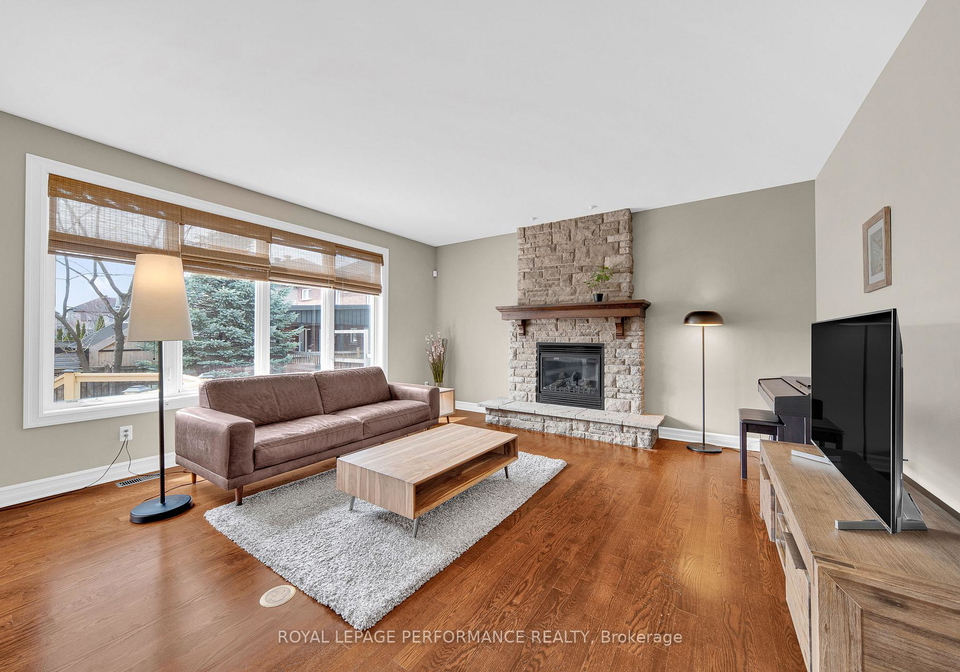 590-kochar-drive-ottawa-ontario-x13082404