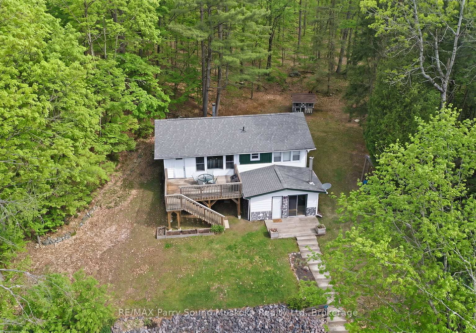 1-woods-lane-seguin-ontario-x13082484