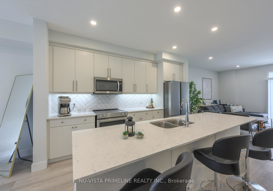 925-deveron-crescent-london-south-ontario-x13082502