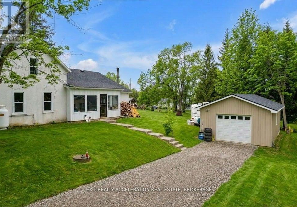1069-county-road-9-greater-napanee-ontario-x13082532
