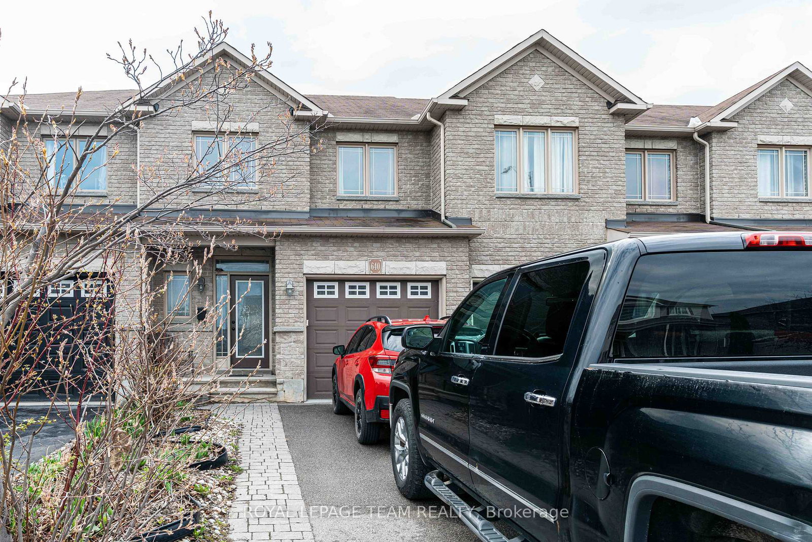 640-pepperville-crescent-kanata-ontario-x13082544