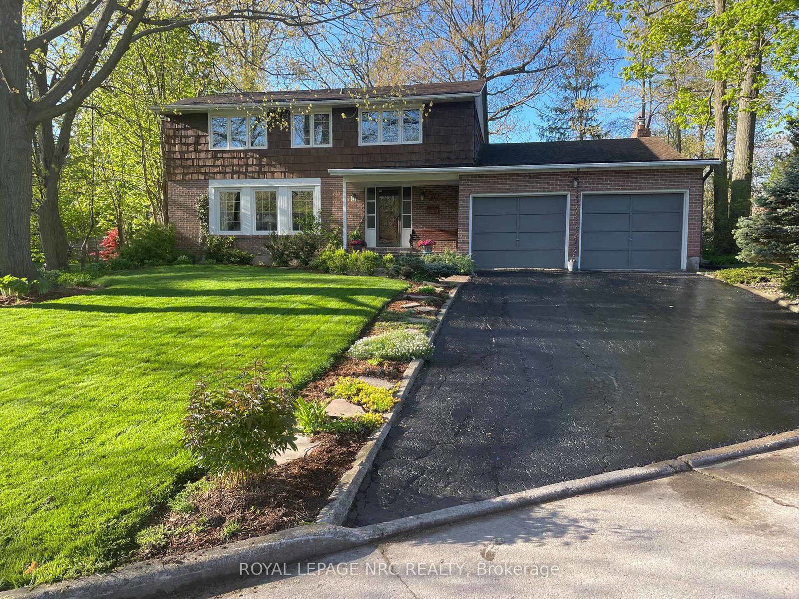 10-briarfield-crescent-st-catharines-ontario-x13082652