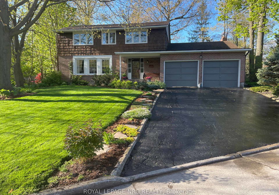 10-briarfield-crescent-st-catharines-ontario-x13082652