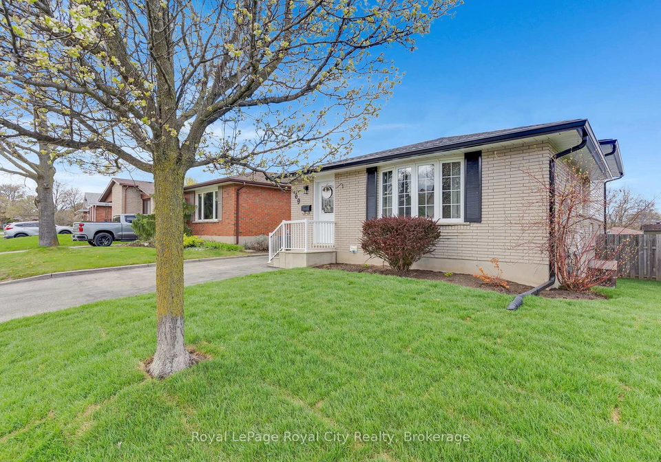 169-johanna-drive-cambridge-ontario-x13082772