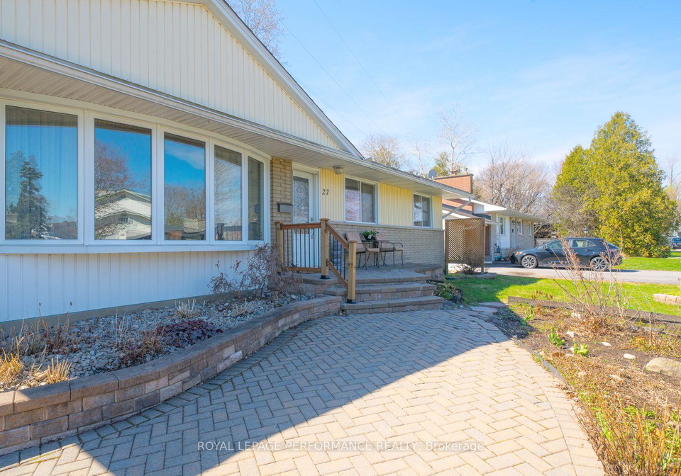 27-ilkley-crescent-ottawa-ontario-x13082860