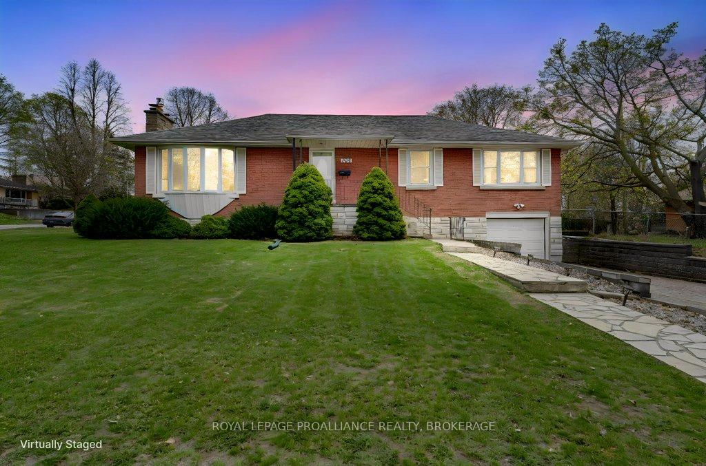 302-arrowhead-place-kingston-ontario-x13082900