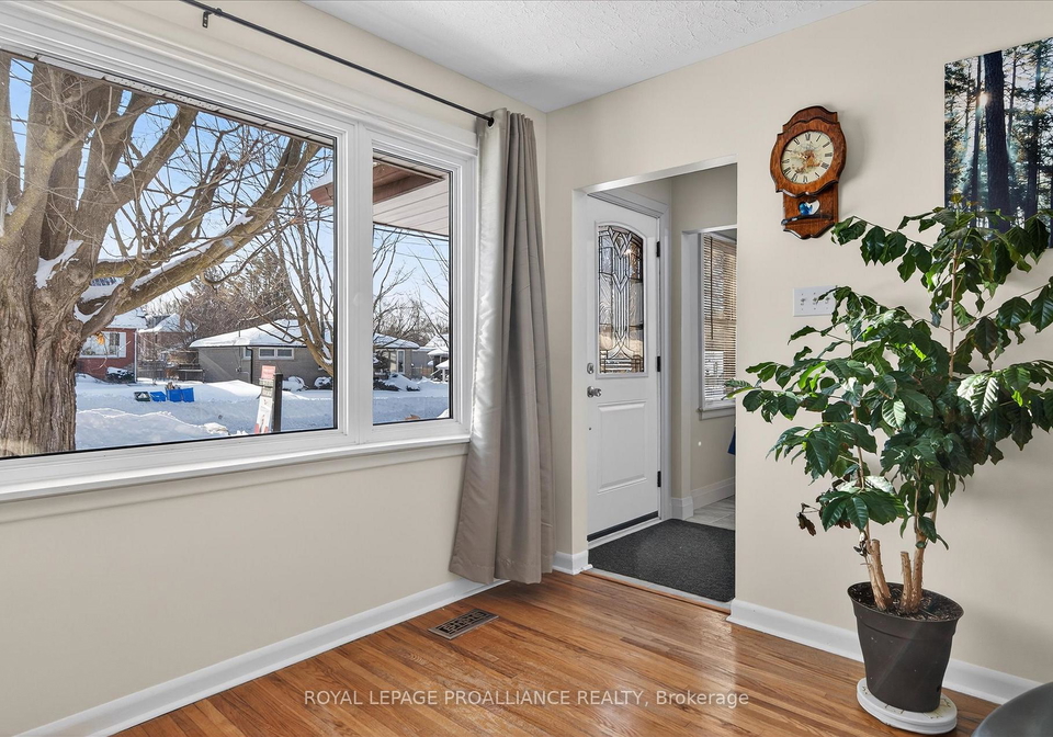 260-bellevue-street-peterborough-ontario-x13082980