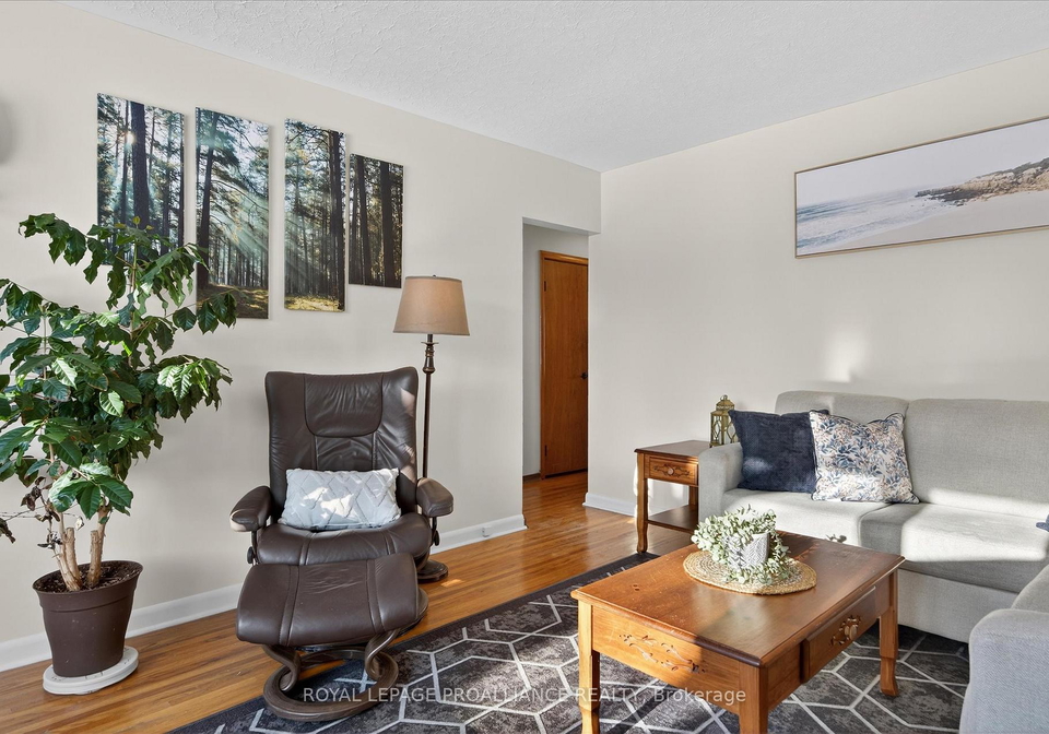 260-bellevue-street-peterborough-ontario-x13082980