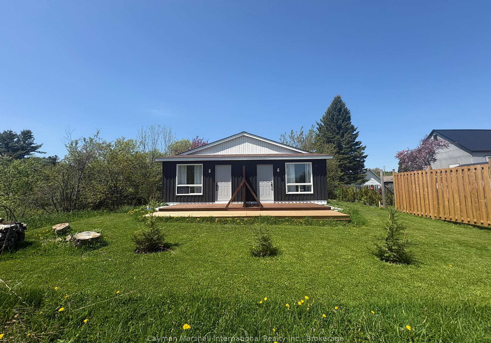 155157-woodchester-avenue-bracebridge-ontario-x13083106