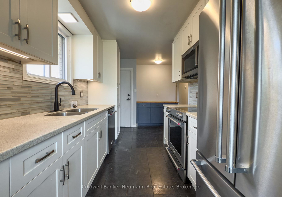 37-dunhill-crescent-guelph-ontario-x13083154