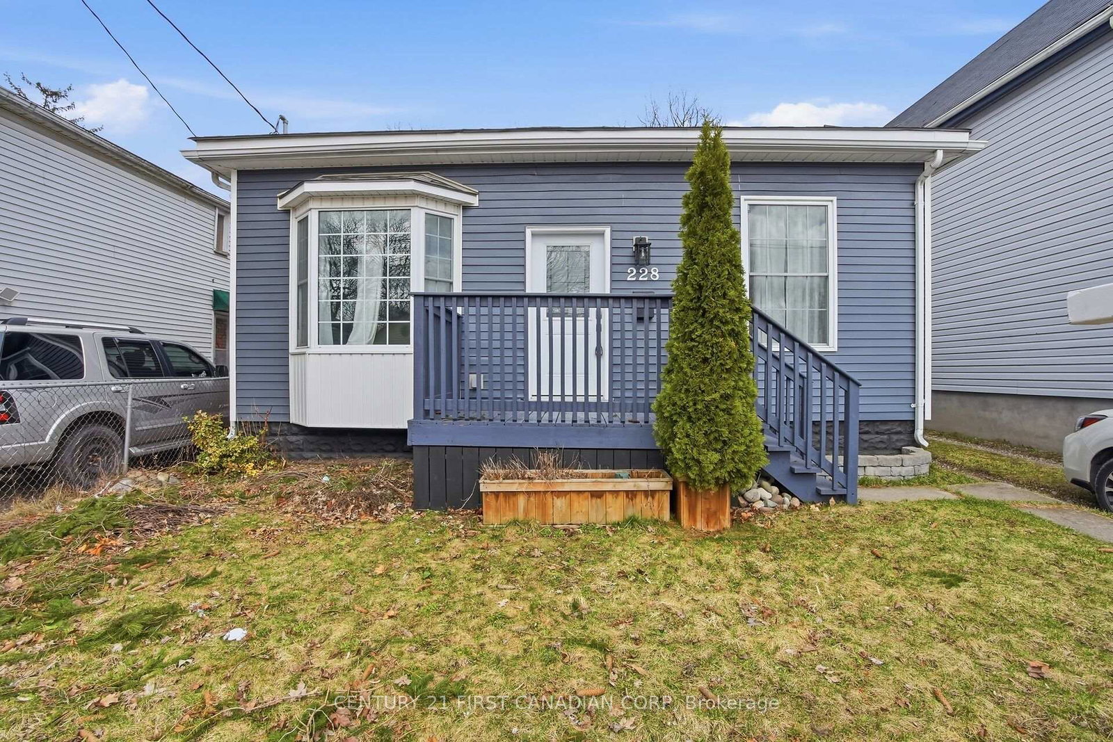 228-south-street-london-east-ontario-x13083334