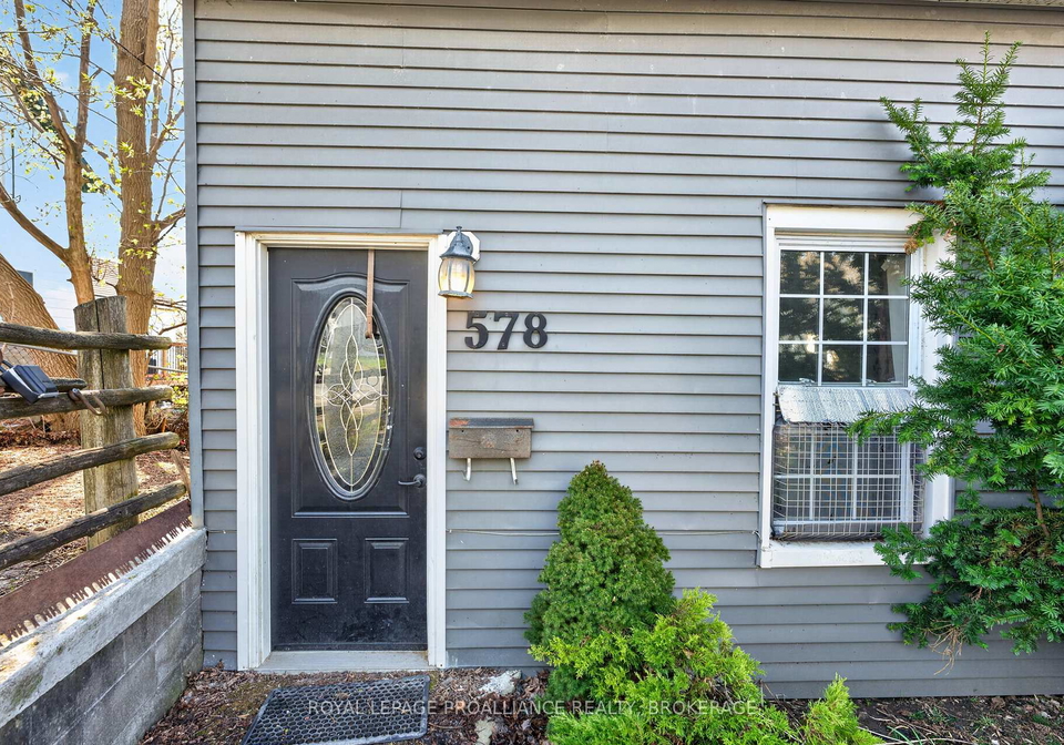 578-union-street-kingston-ontario-x13083388