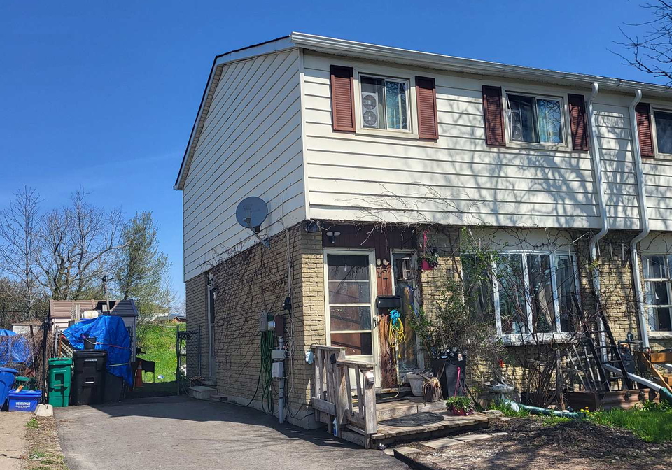 72-timberlane-crescent-s-kitchener-ontario-x13083476