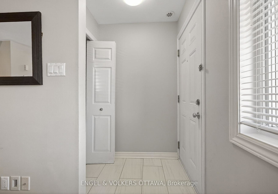 221-espresso-private-ottawa-ontario-x13083478