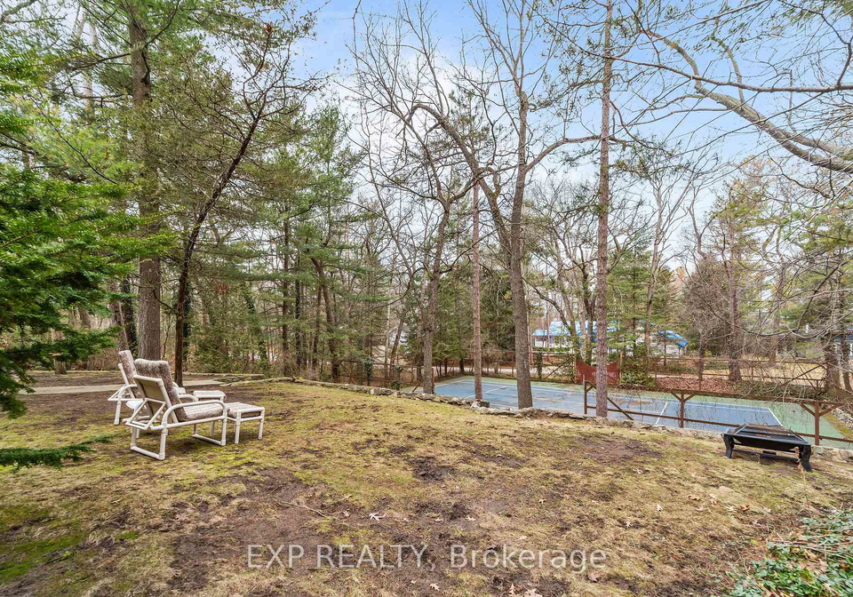 9-summit-avenue-south-huron-ontario-x13083634