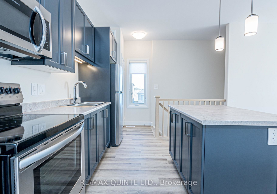 98b-riverstone-way-belleville-ontario-x13083656