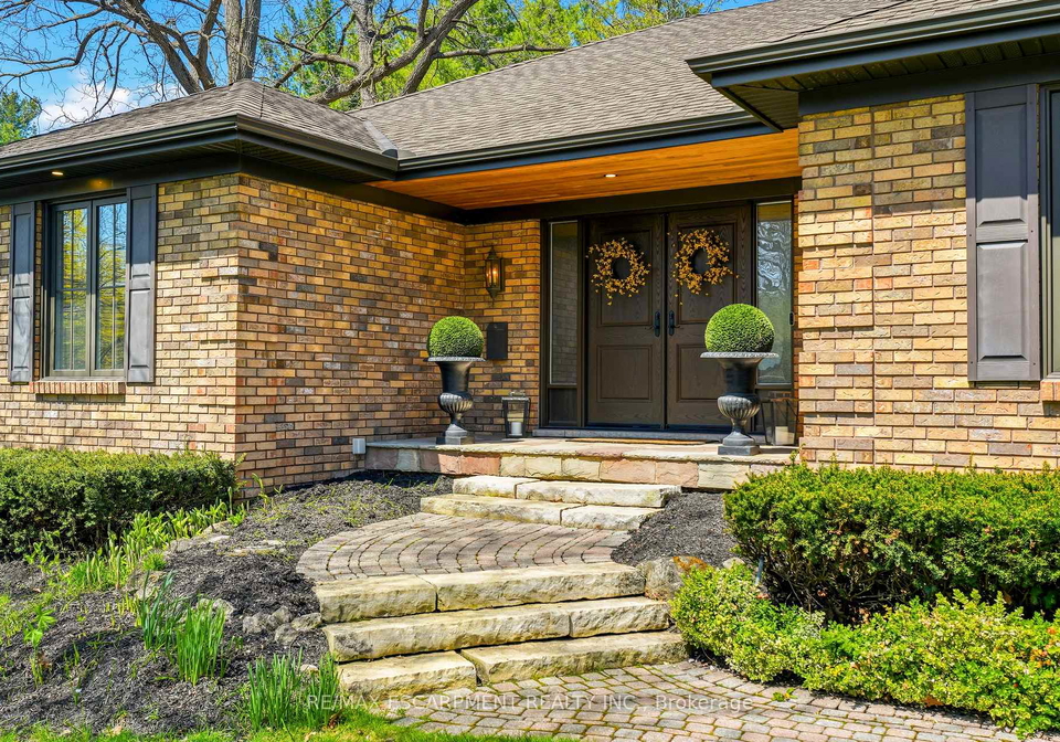 54-acredale-drive-hamilton-ontario-x13083664