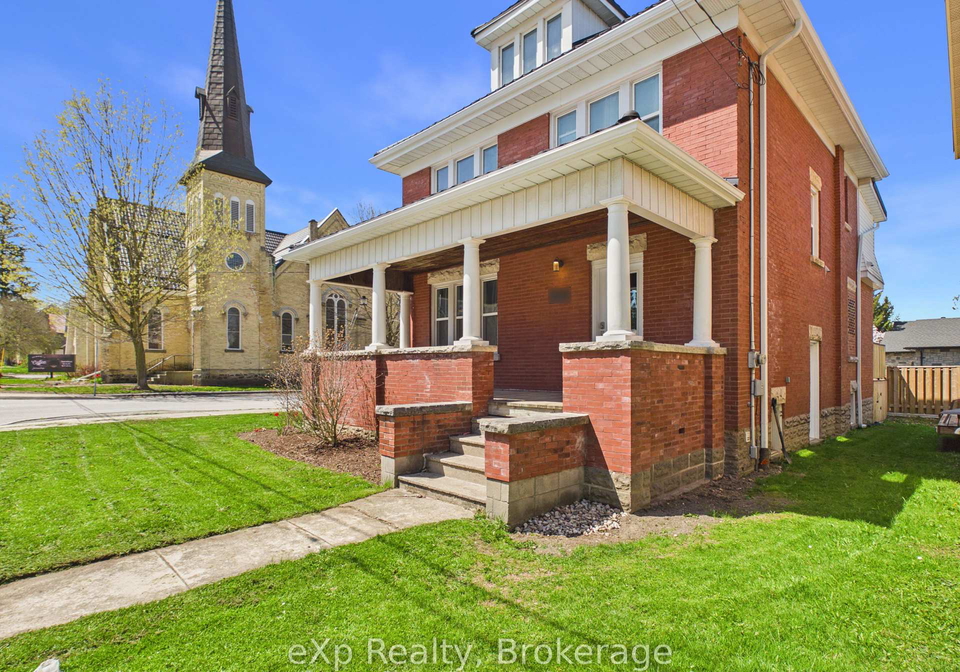 235-jackson-street-s-brockton-ontario-x13083844