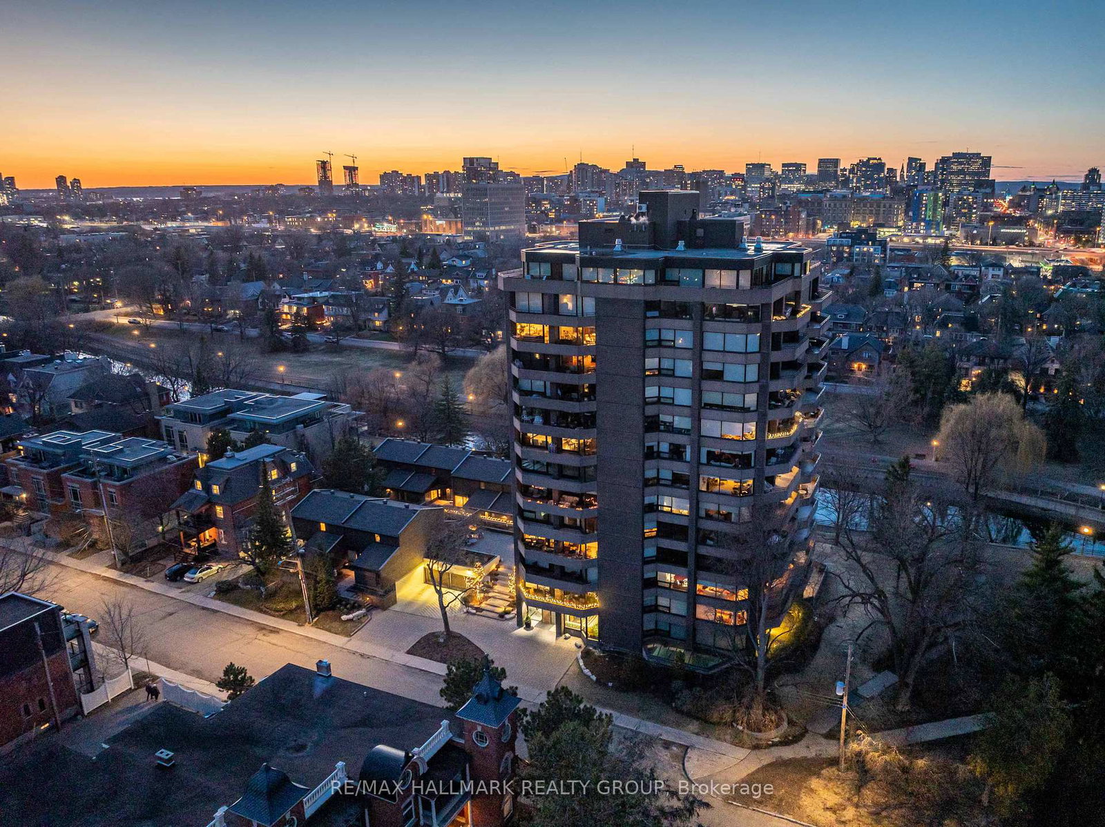 300-queen-elizabeth-drive-ottawa-ontario-x13083848