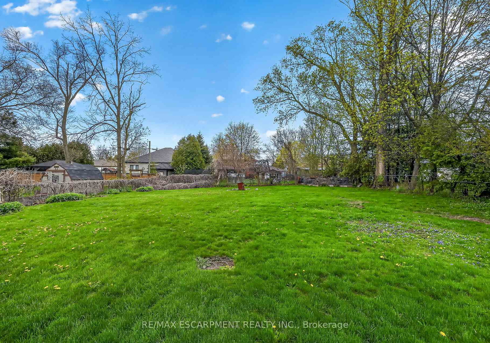 186-seneca-avenue-hamilton-ontario-x13084008