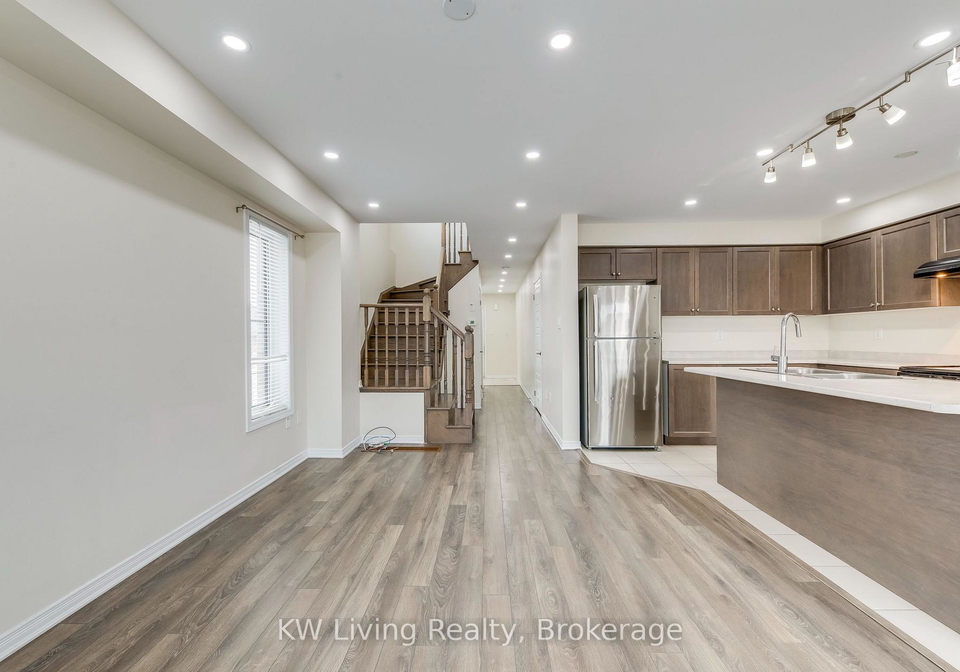 17-allcroft-court-hamilton-ontario-x13084116