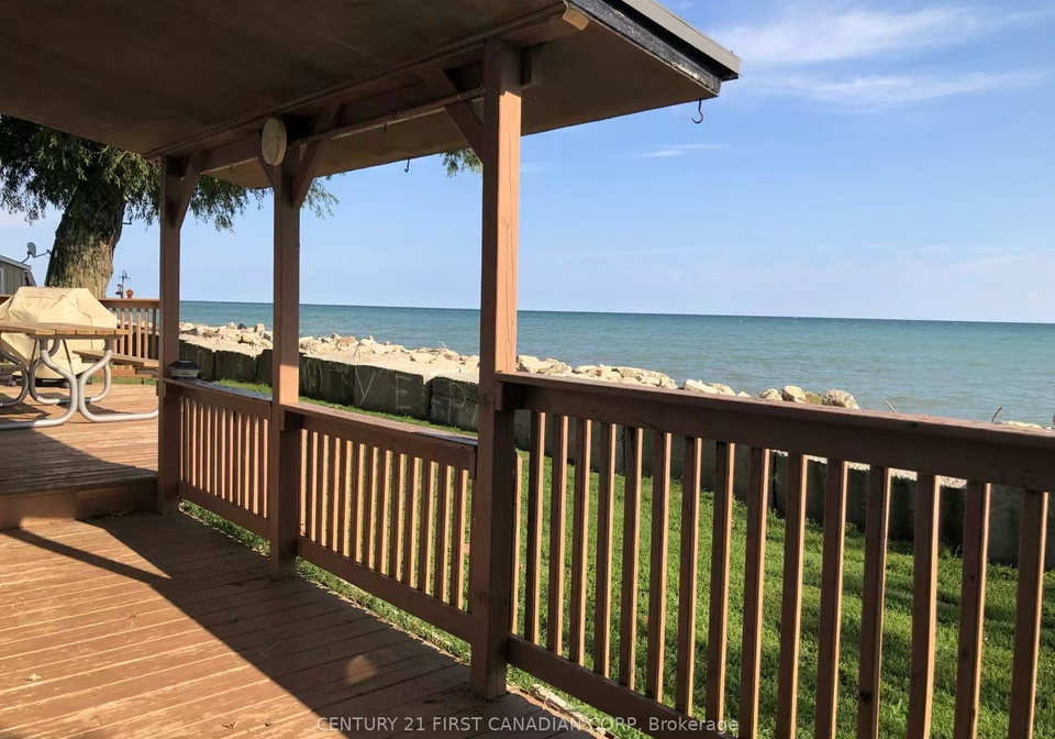 18008-erie-shore-drive-chatham-kent-ontario-x13084182
