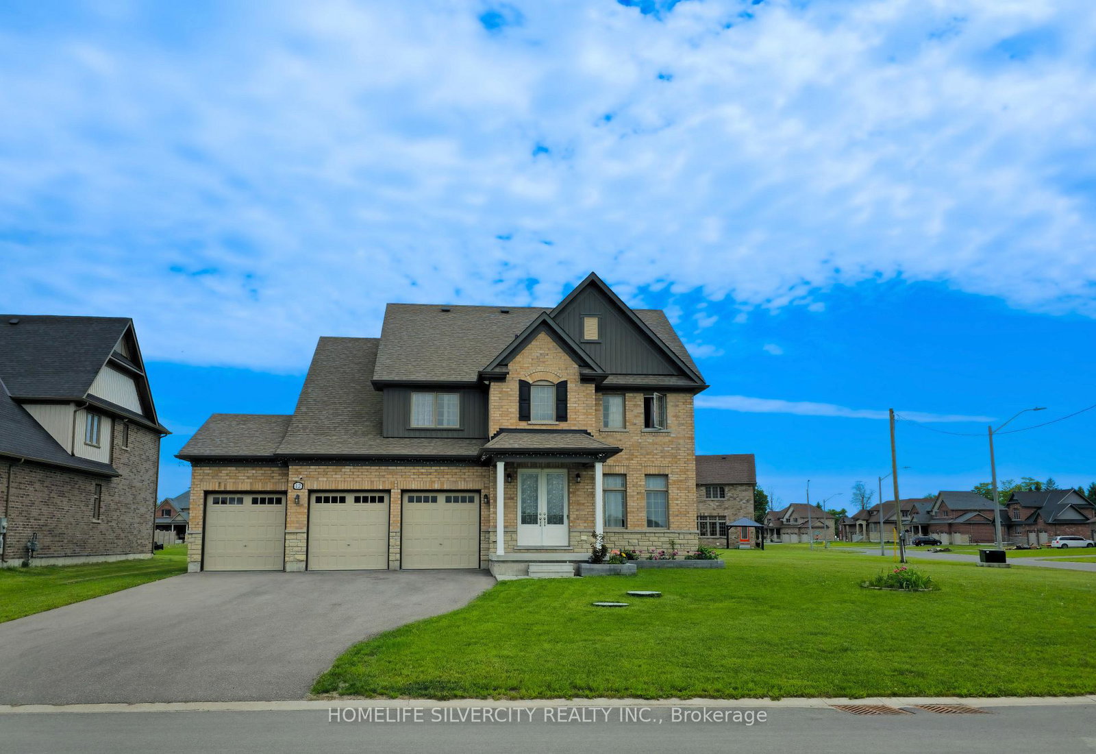 12-summer-breeze-drive-quinte-west-ontario-x13084266