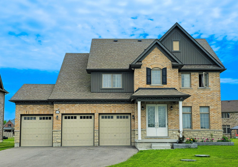 12-summer-breeze-drive-quinte-west-ontario-x13084266