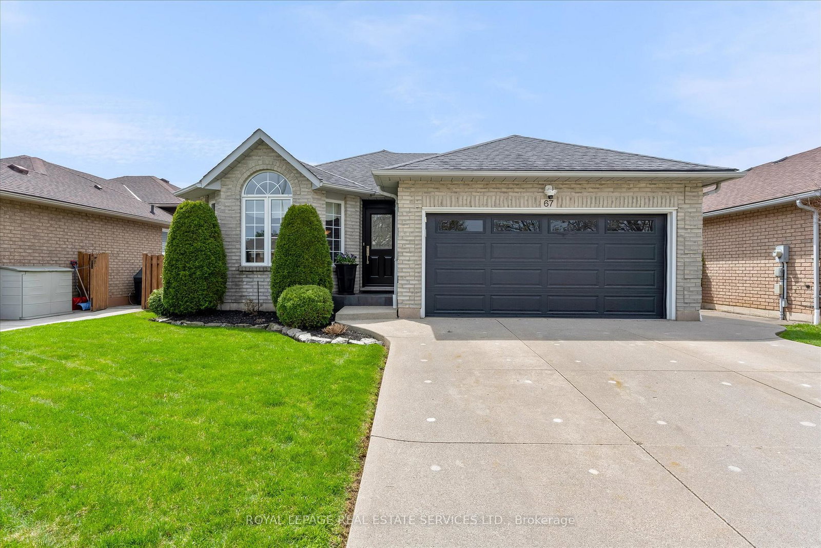 67-loneoak-crescent-hamilton-ontario-x13084490